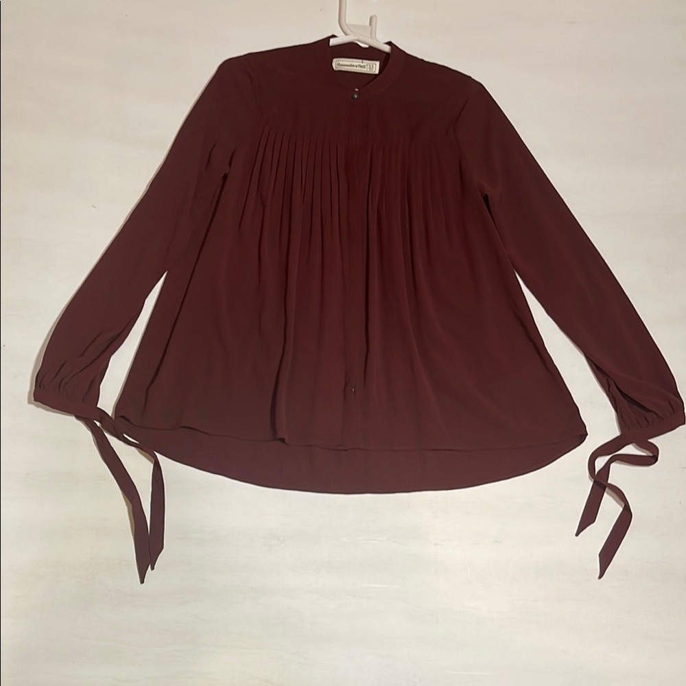 Abercrombie & Fitch Women’s Blouse XS Burgundy Tie Cuff Pleated Flowy LongSleeve